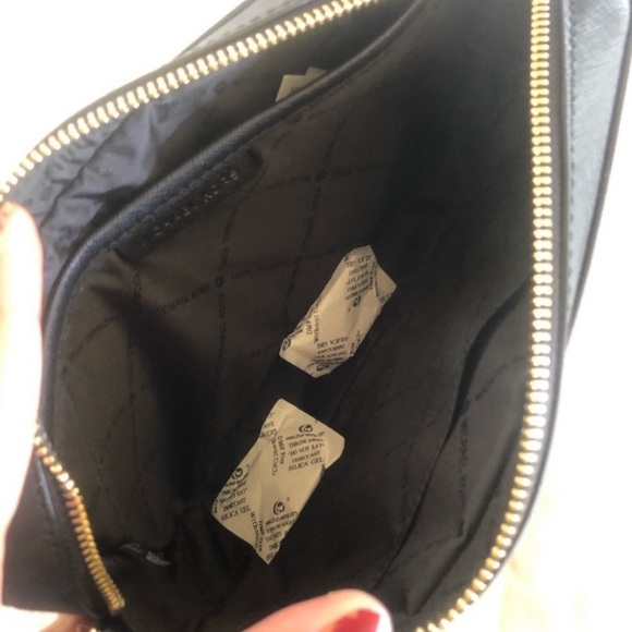 New MK set ♥️ - Picture 6 of 7